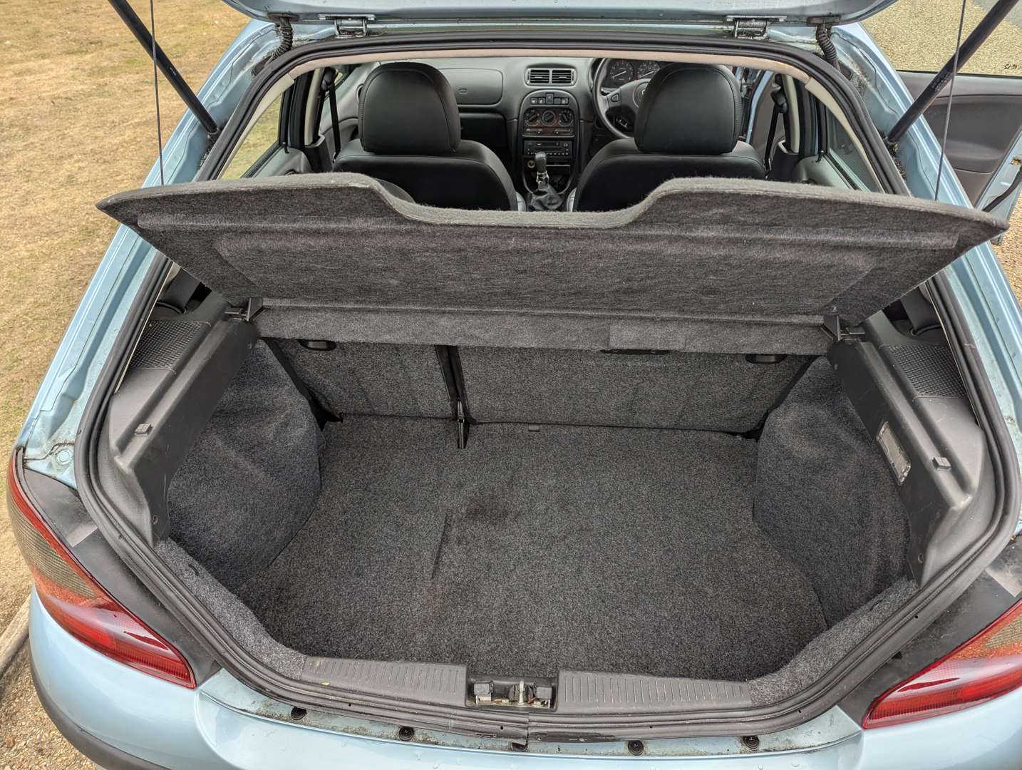 <p>2002 ROVER 25 iXL</p>