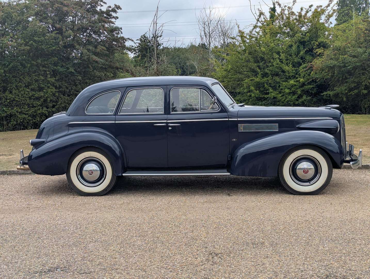 <p>1939 CADILLAC LASALLE LHD</p>