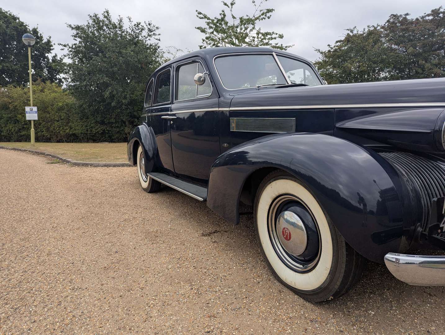 <p>1939 CADILLAC LASALLE LHD</p>