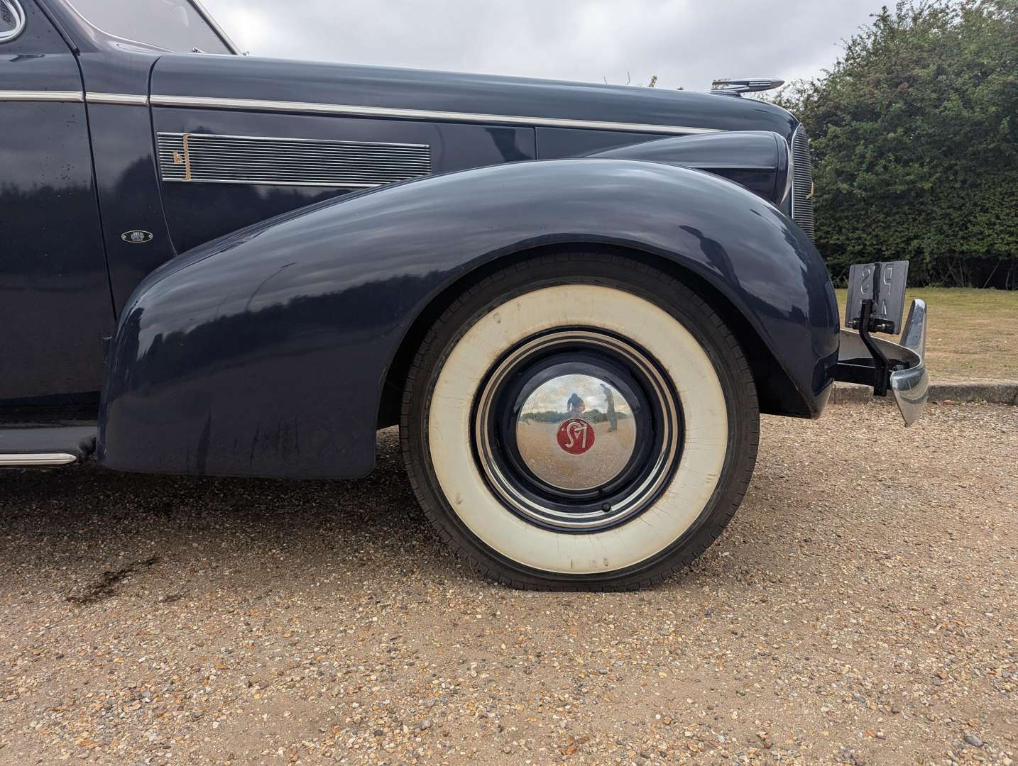 <p>1939 CADILLAC LASALLE LHD</p>