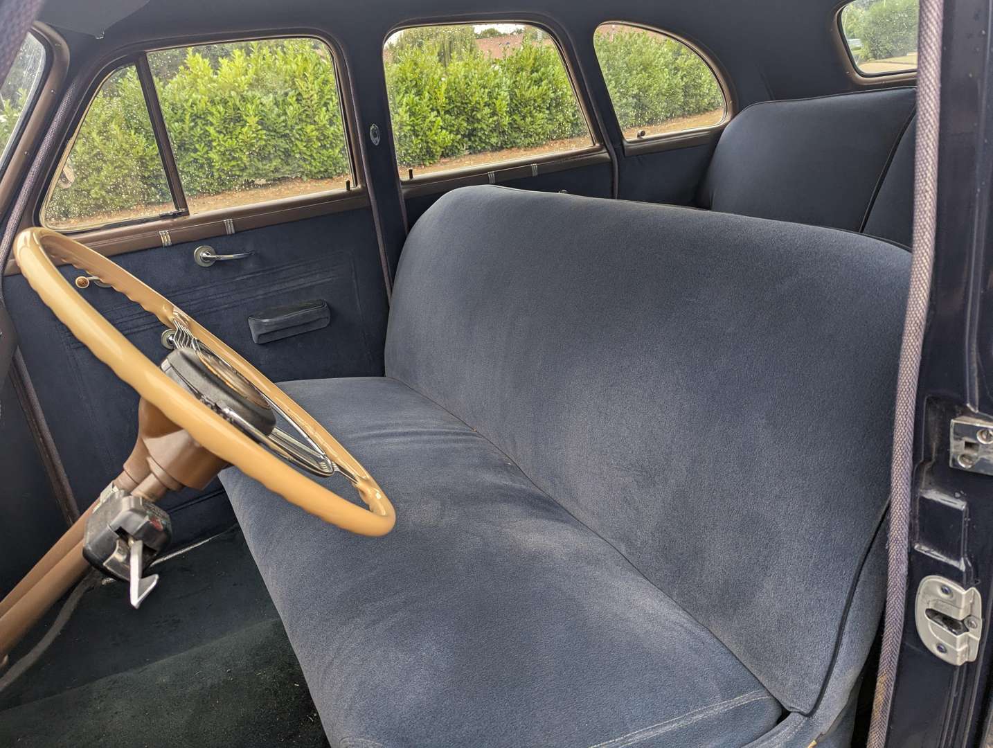 <p>1939 CADILLAC LASALLE LHD</p>