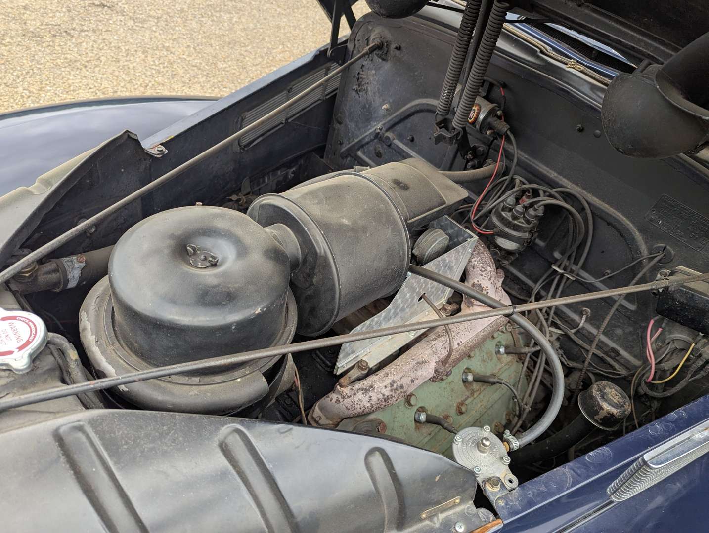 <p>1939 CADILLAC LASALLE LHD</p>