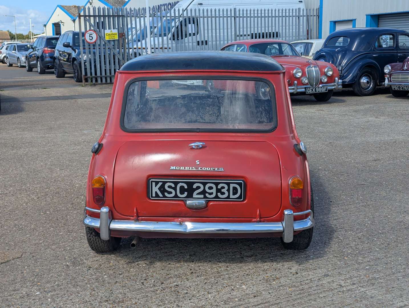 <p>1966 MORRIS MINI COOPER S 1275</p>