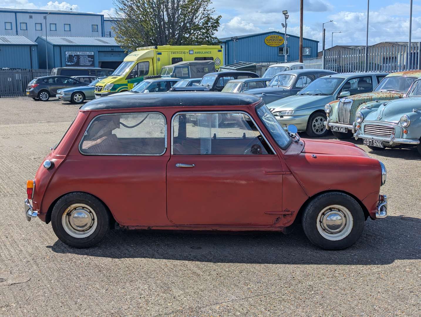 <p>1966 MORRIS MINI COOPER S 1275</p>