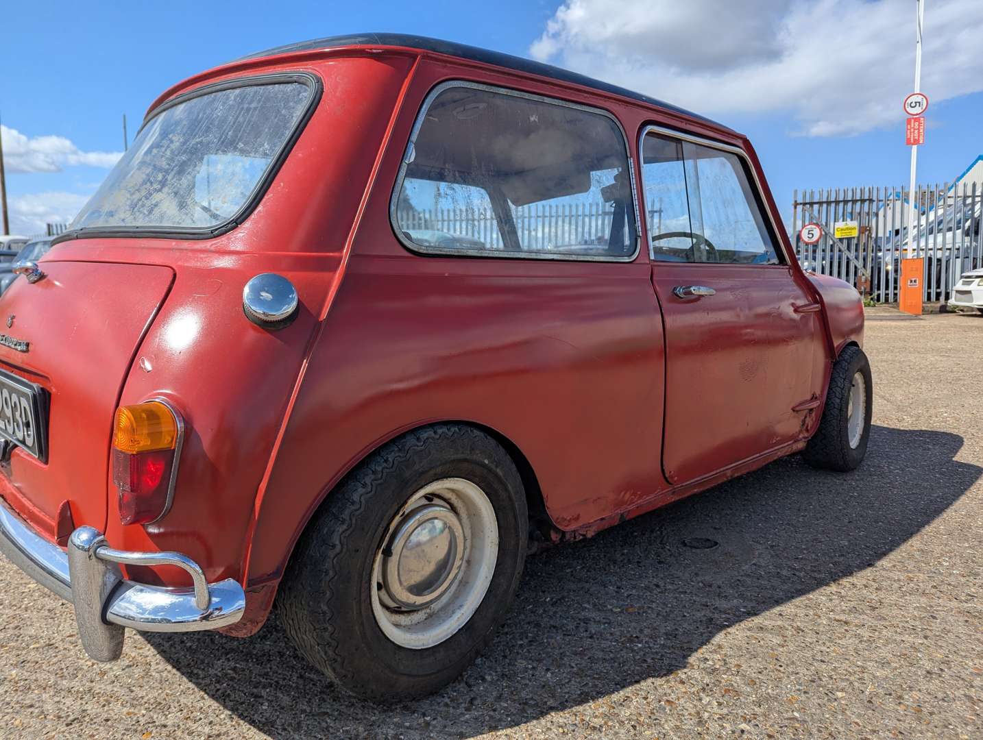 <p>1966 MORRIS MINI COOPER S 1275</p>