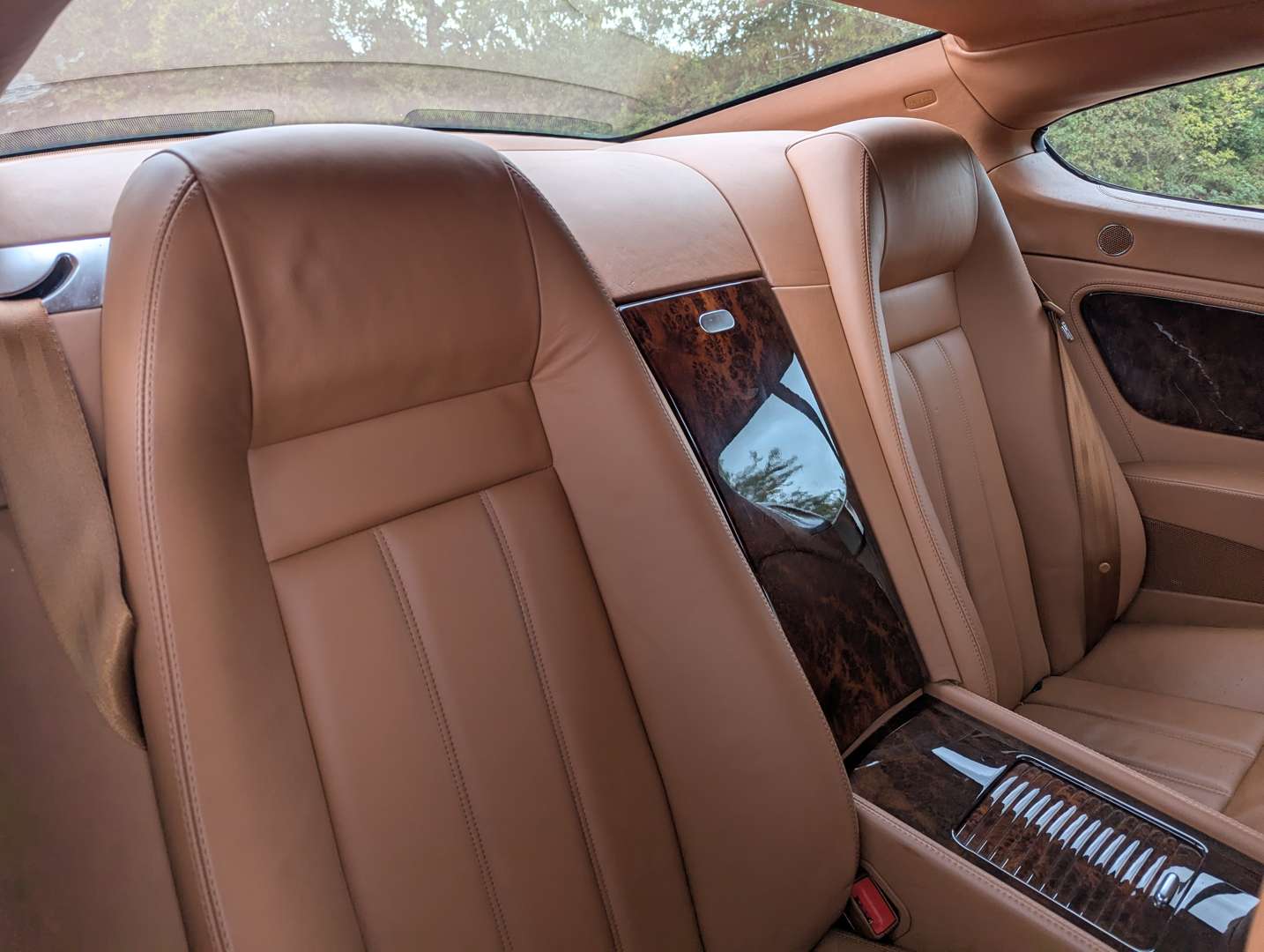 <p>2006 BENTLEY CONTINENTAL GT</p>