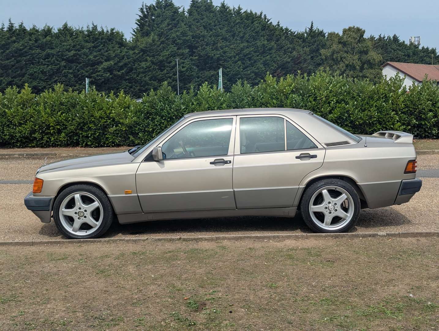 <p>1991 MERCEDES 190E 2.0 AUTO</p>