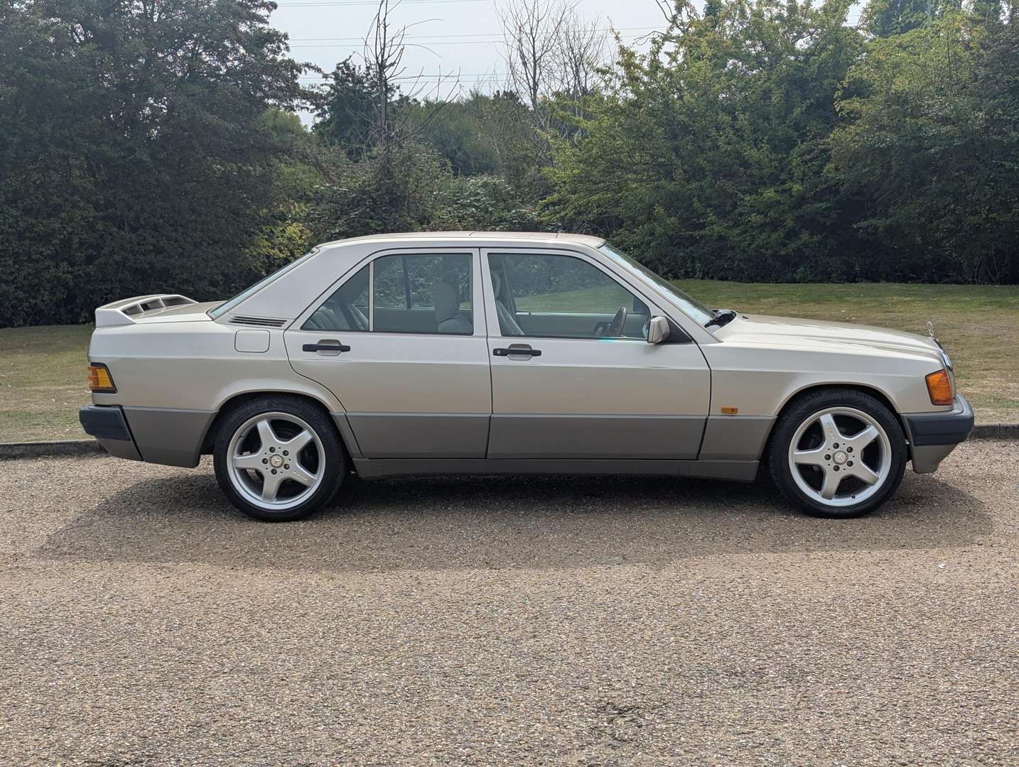 <p>1991 MERCEDES 190E 2.0 AUTO</p>