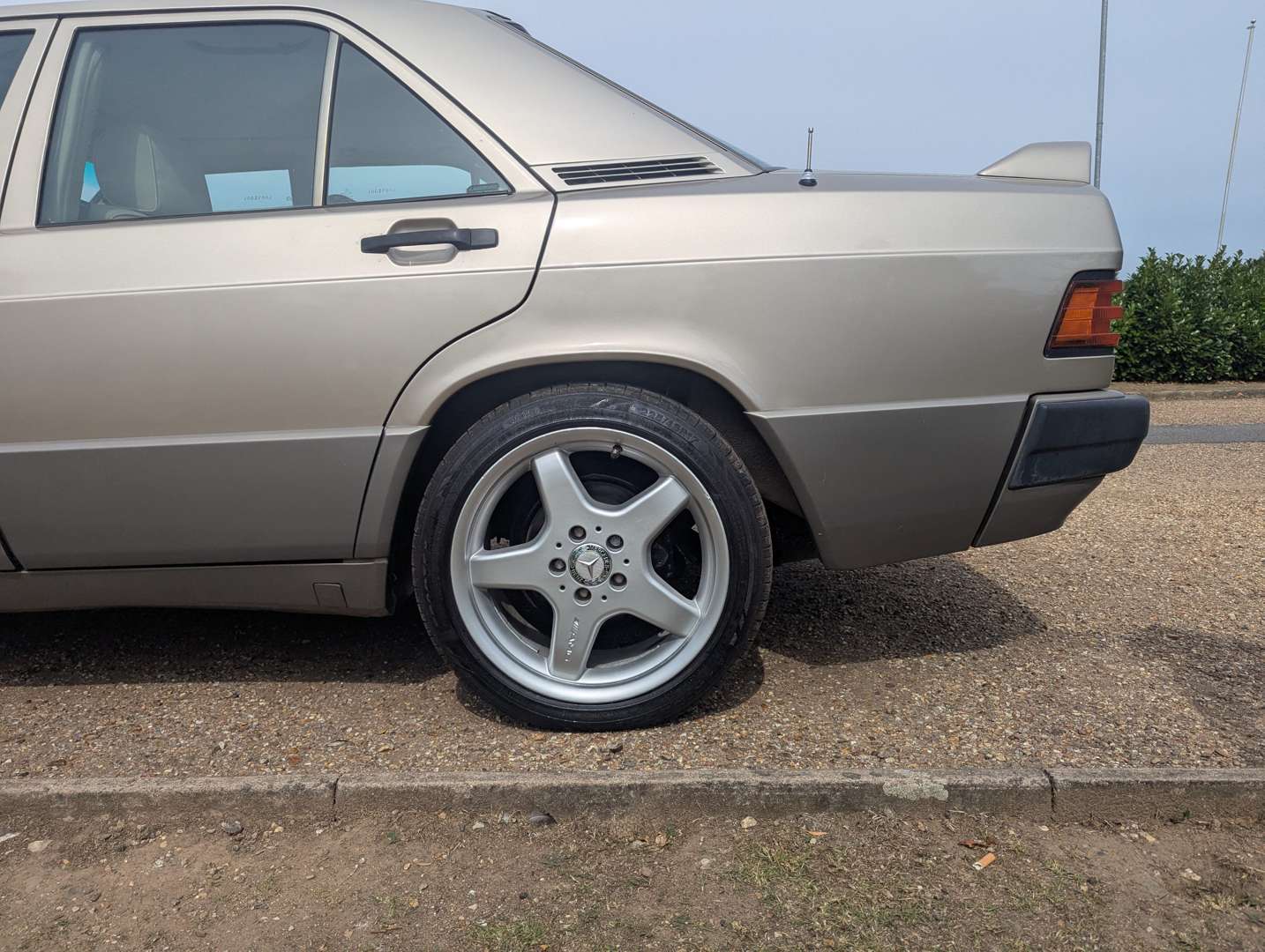 <p>1991 MERCEDES 190E 2.0 AUTO</p>