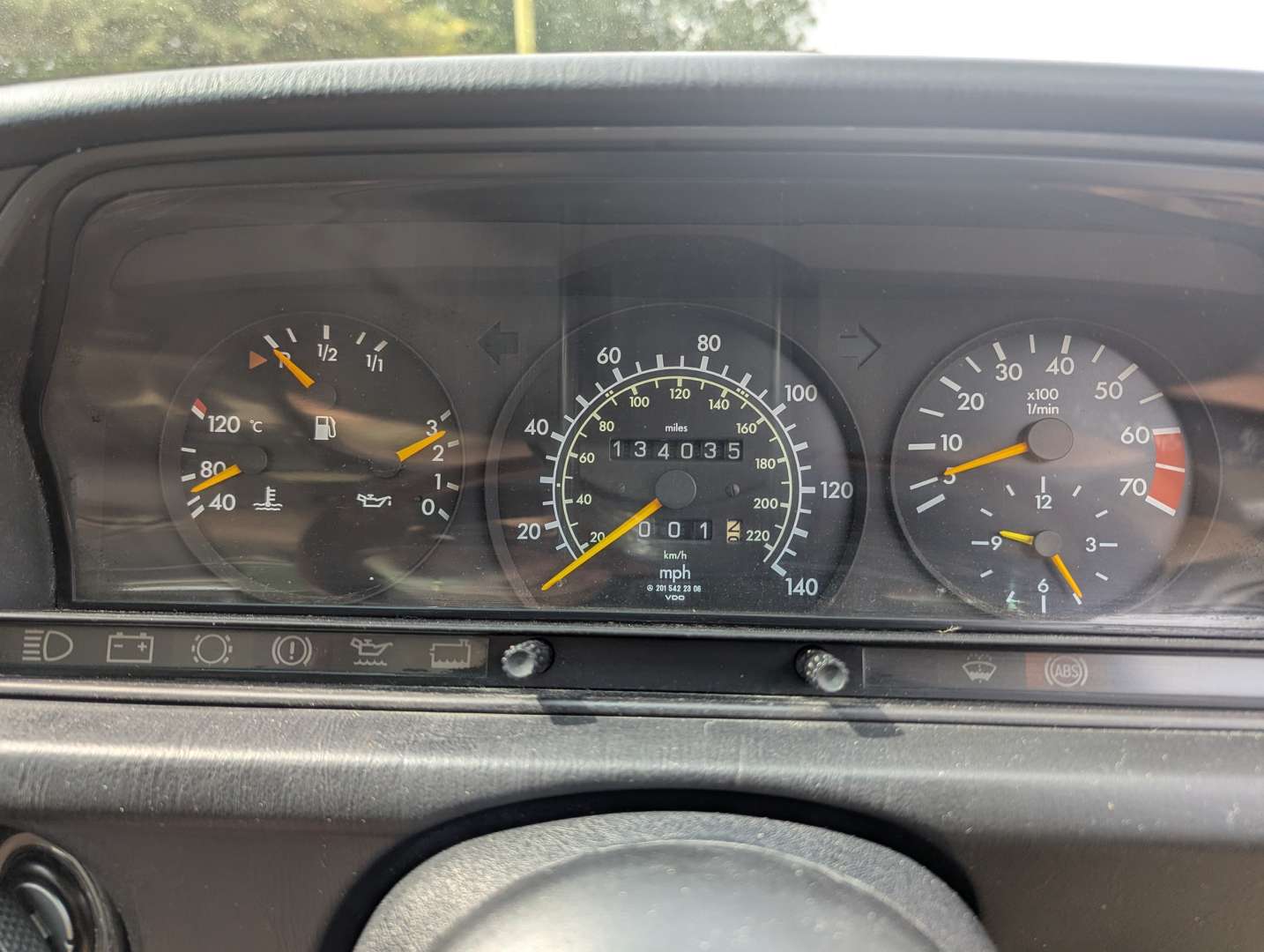 <p>1991 MERCEDES 190E 2.0 AUTO</p>