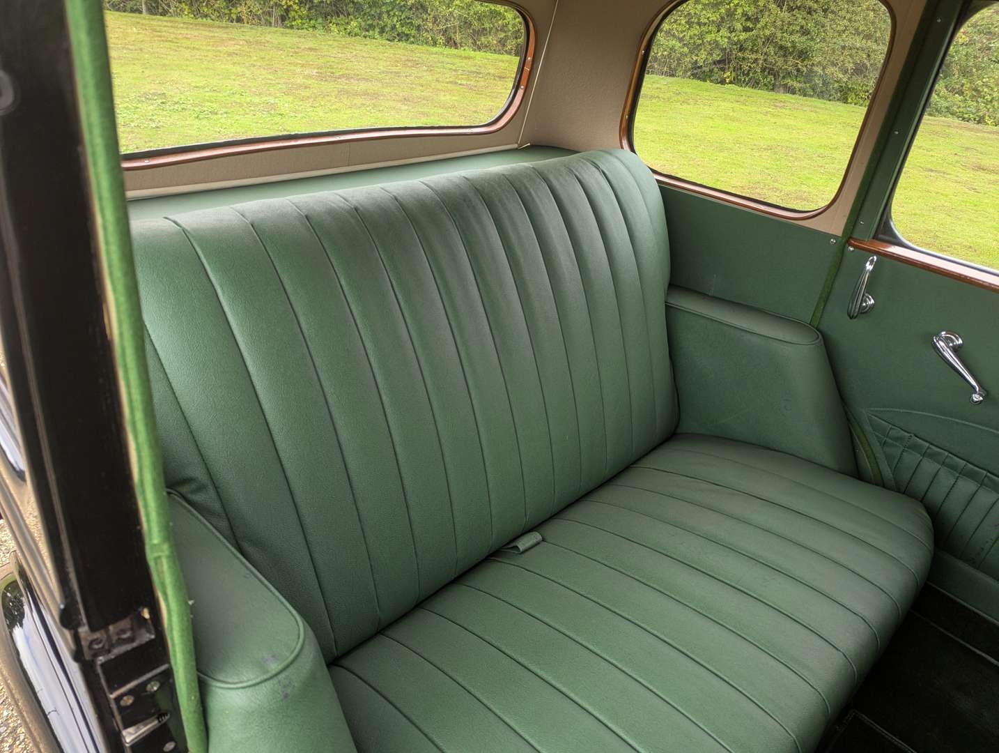 <p>1936 JOWETT KESTREL SALOON</p>