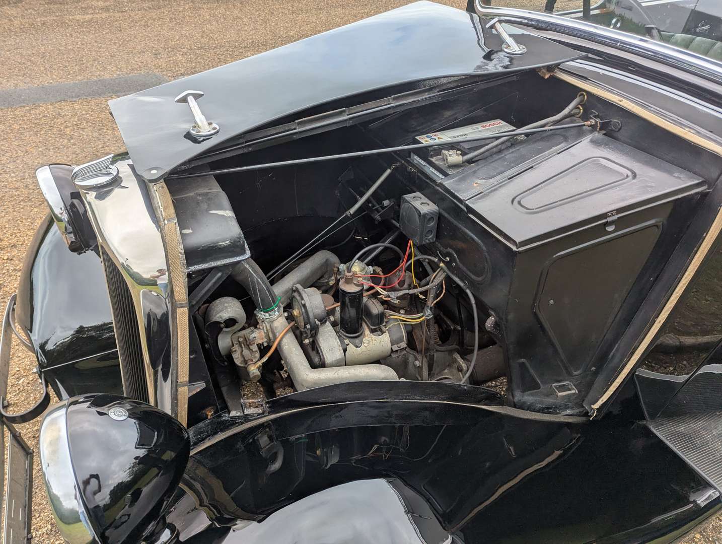 <p>1936 JOWETT KESTREL SALOON</p>