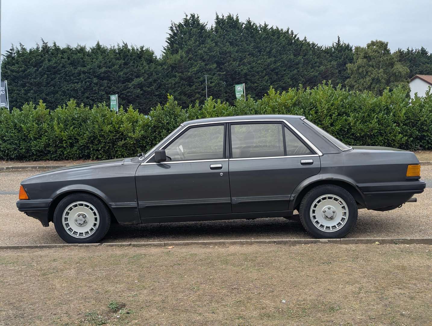 <p>1982 FORD GRANADA 2.3 V6 GL</p>