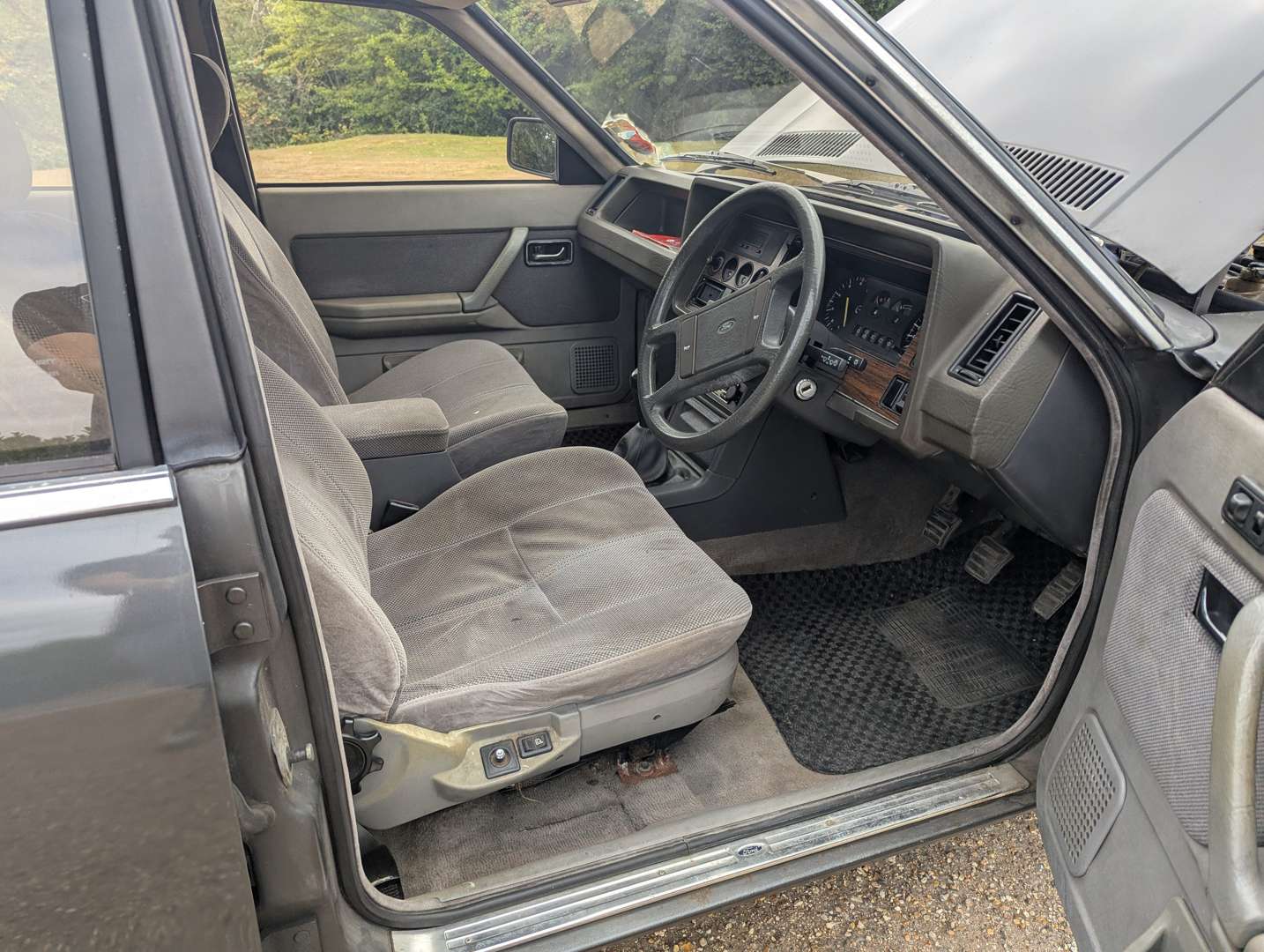 <p>1982 FORD GRANADA 2.3 V6 GL</p>