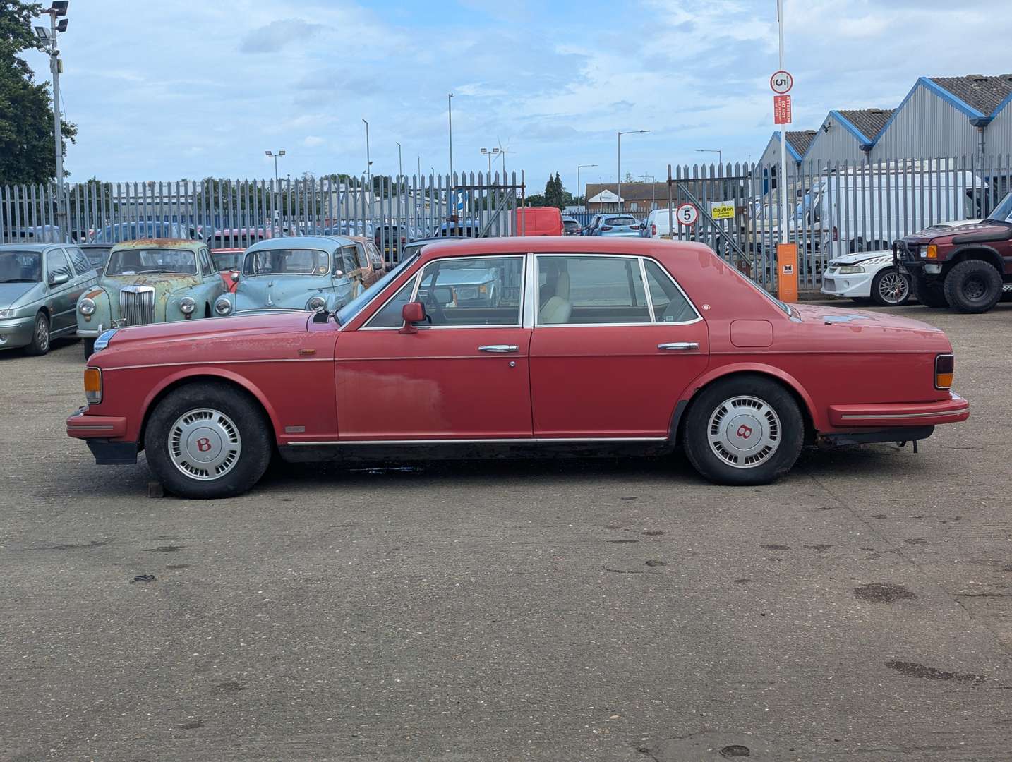 <p>1988 BENTLEY TURBO R</p>