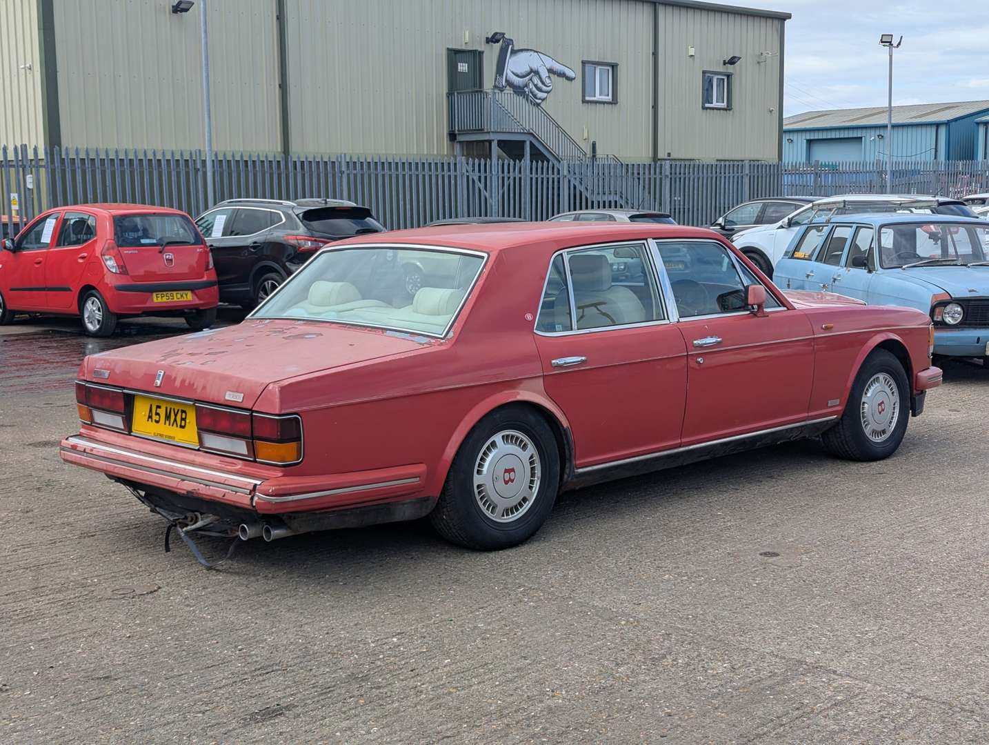 <p>1988 BENTLEY TURBO R</p>