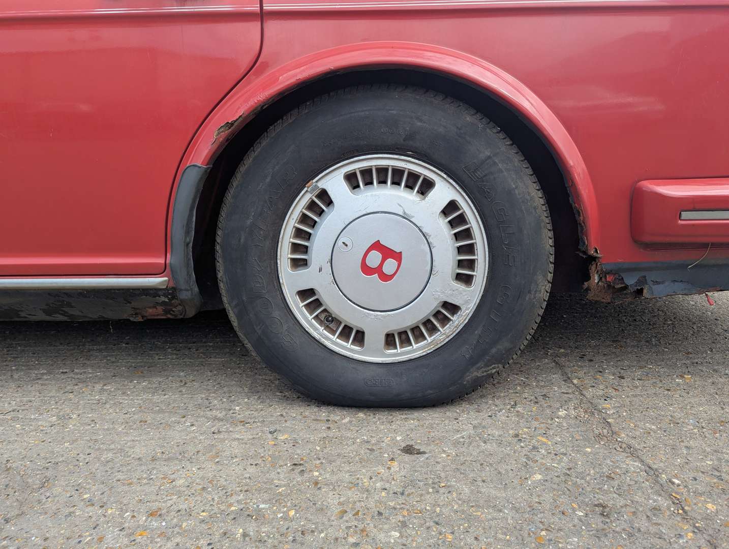 <p>1988 BENTLEY TURBO R</p>