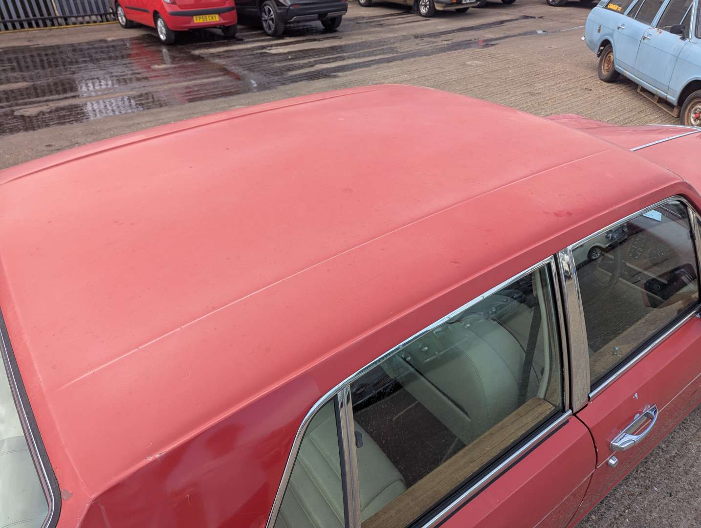 <p>1988 BENTLEY TURBO R</p>