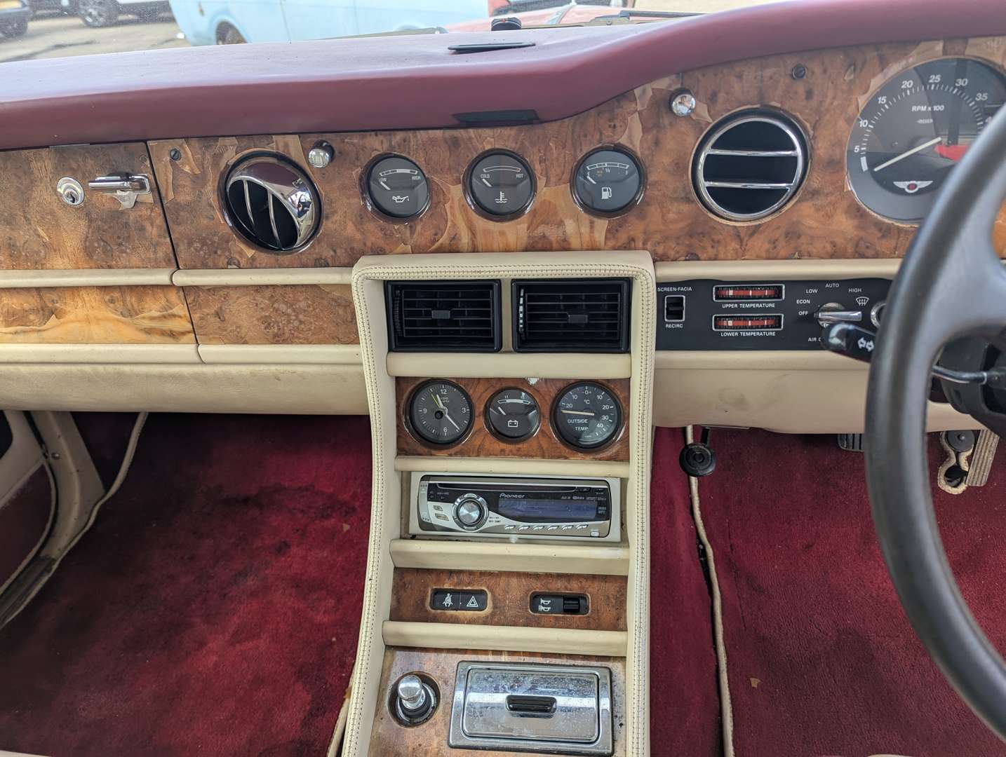 <p>1988 BENTLEY TURBO R</p>