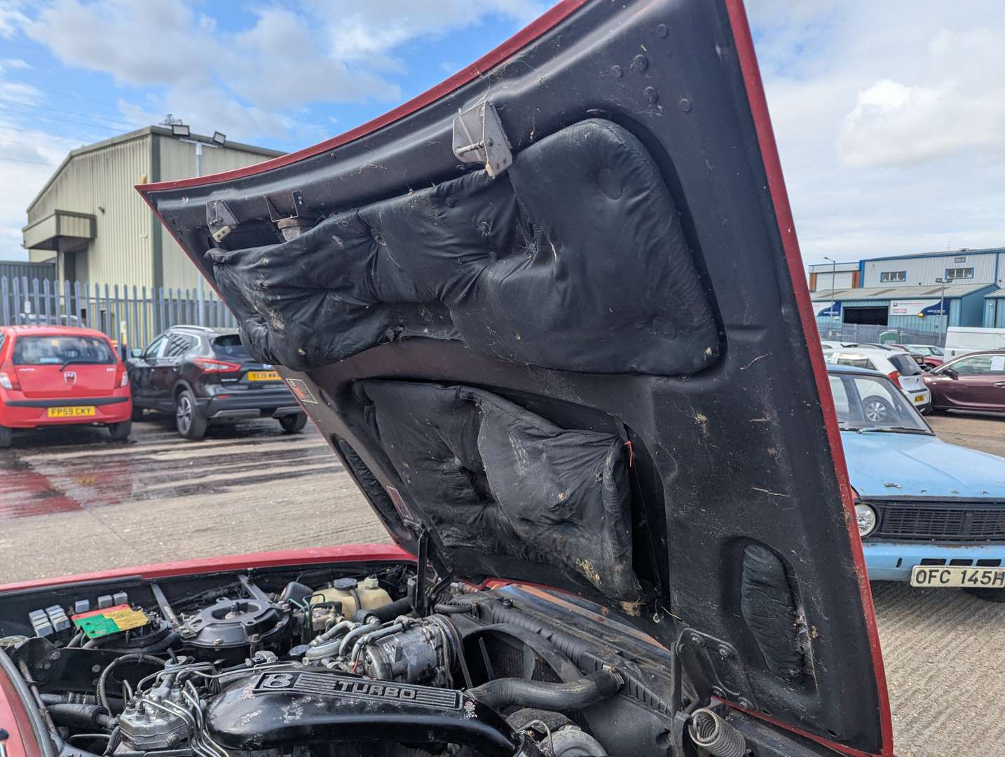 <p>1988 BENTLEY TURBO R</p>