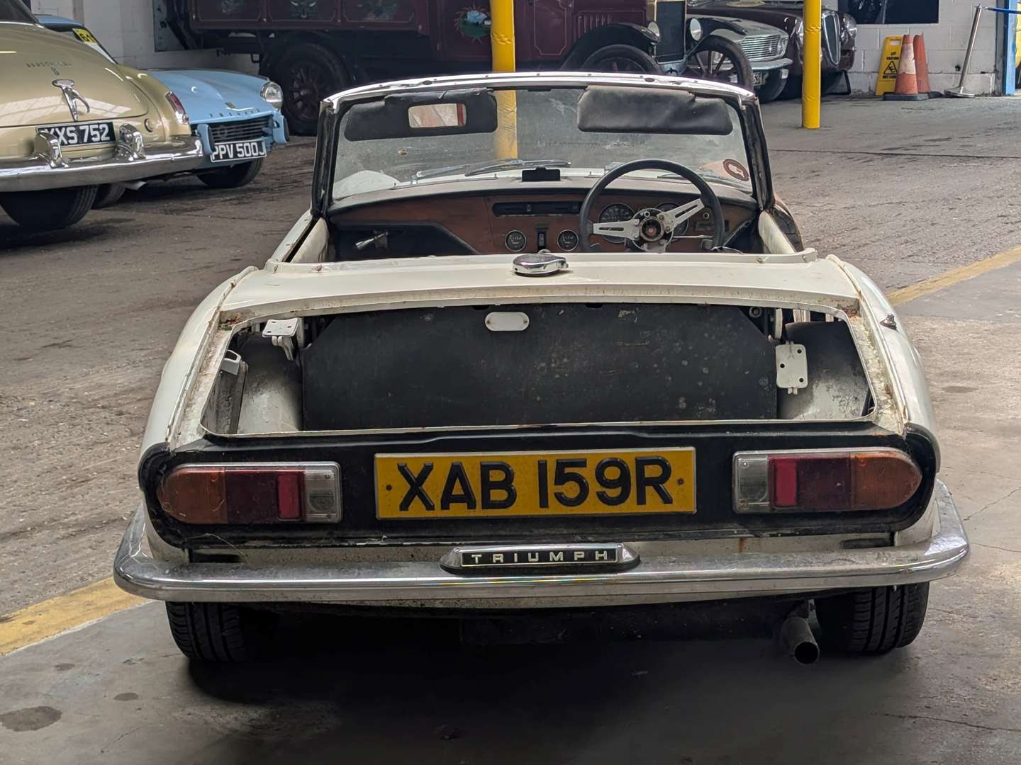 <p>1977 TRIUMPH SPITFIRE 1500</p>