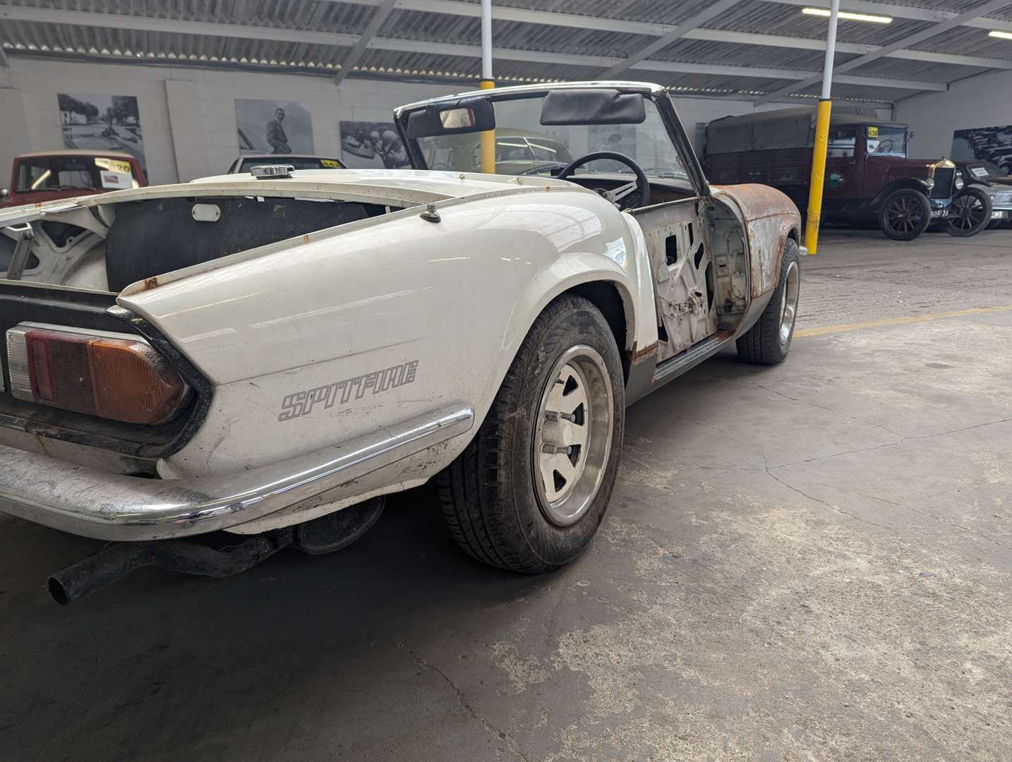 <p>1977 TRIUMPH SPITFIRE 1500</p>