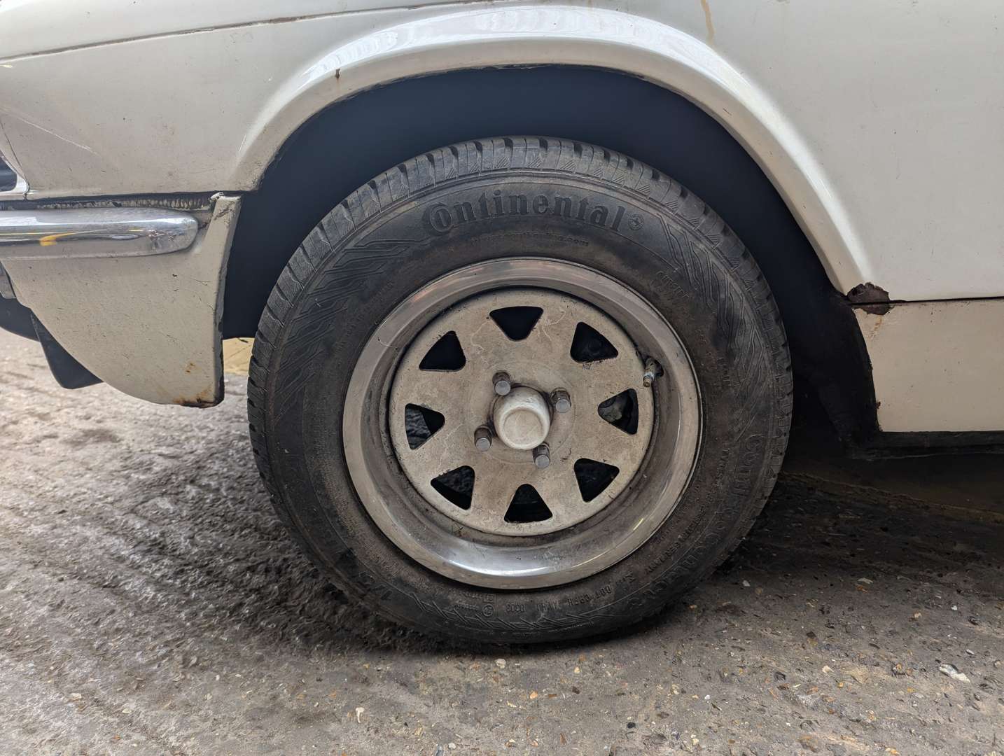 <p>1977 TRIUMPH SPITFIRE 1500</p>