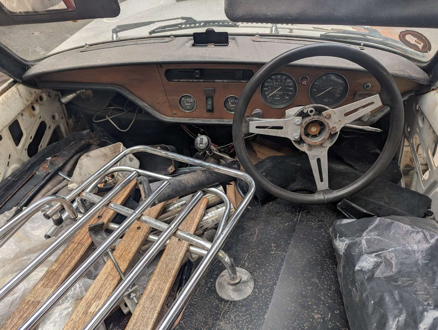 <p>1977 TRIUMPH SPITFIRE 1500</p>