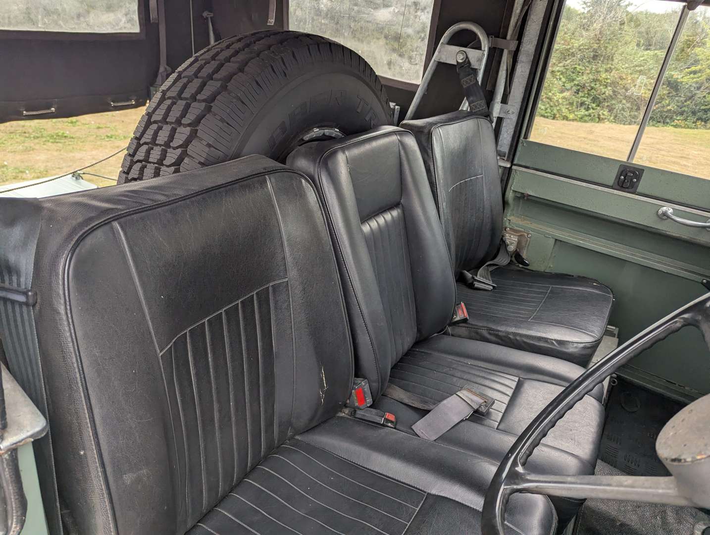 <p>1966 LAND ROVER SERIES IIA SWB</p>