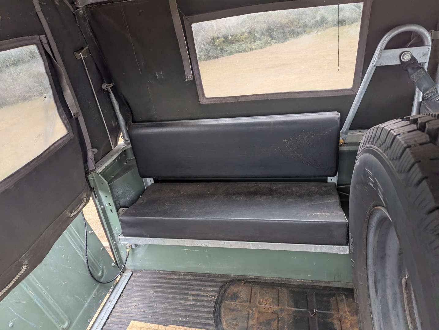 <p>1966 LAND ROVER SERIES IIA SWB</p>