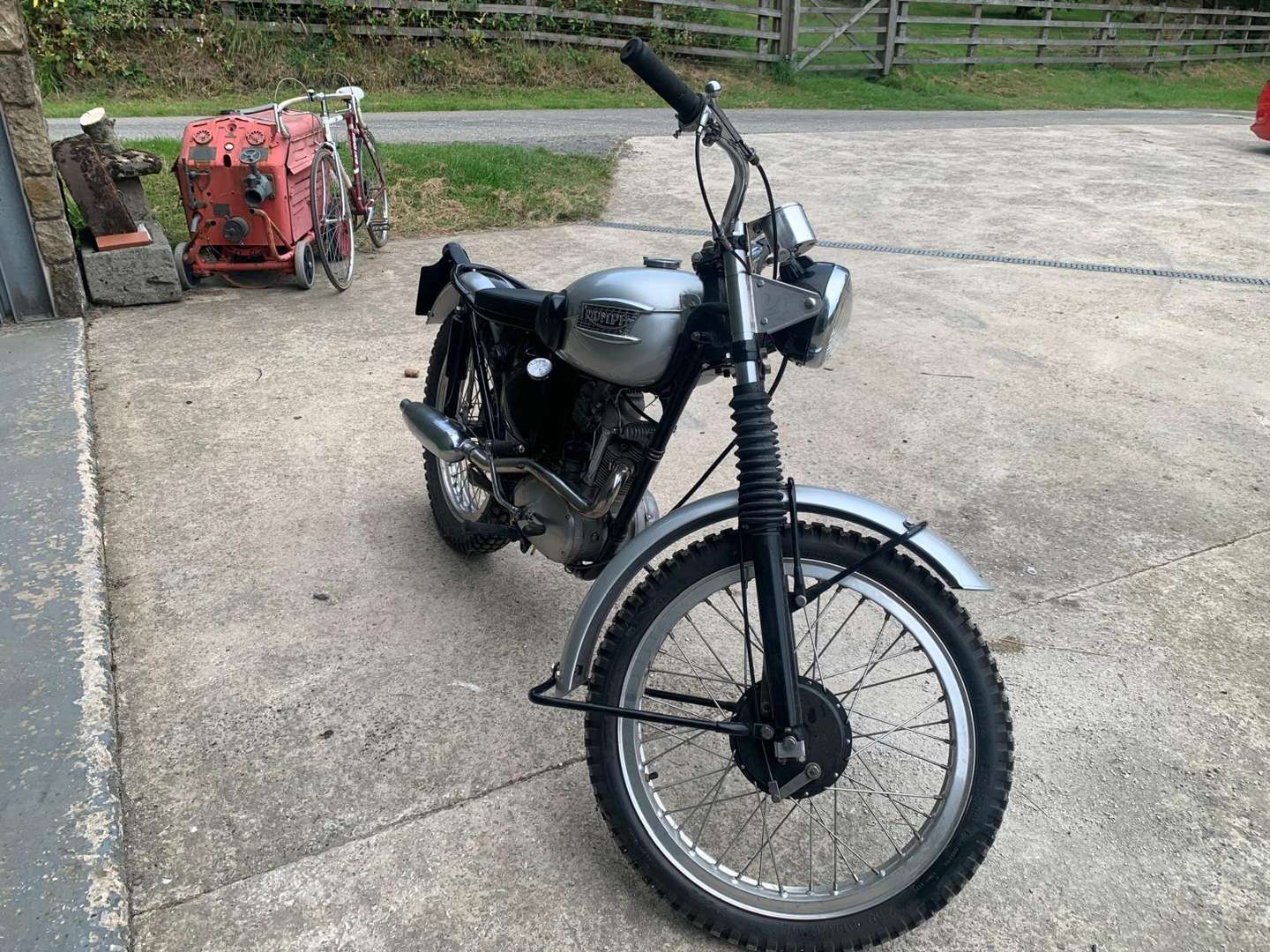 <p>1964 TRIUMPH TIGER CUB TRIALS</p>