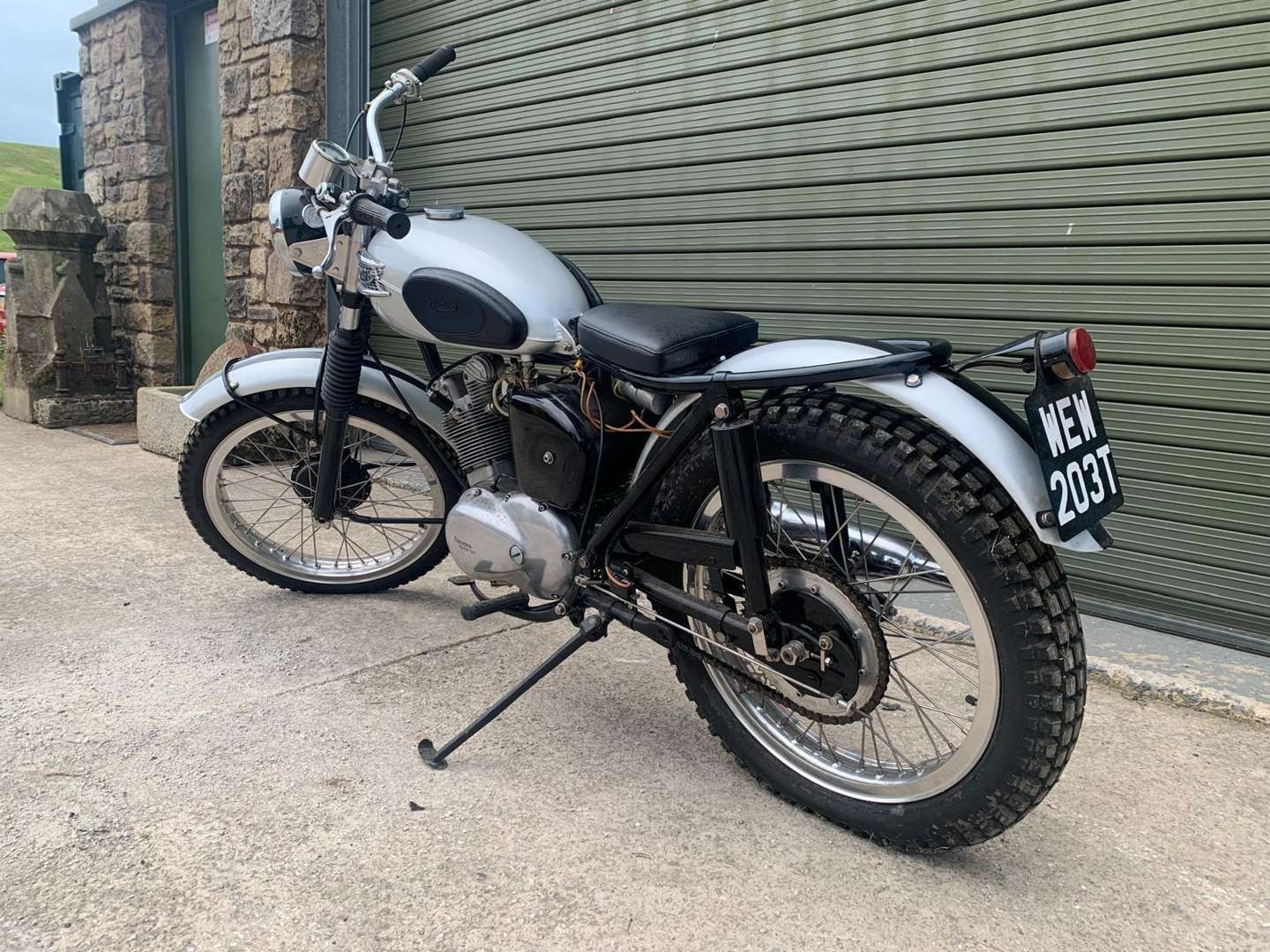 <p>1964 TRIUMPH TIGER CUB TRIALS</p>