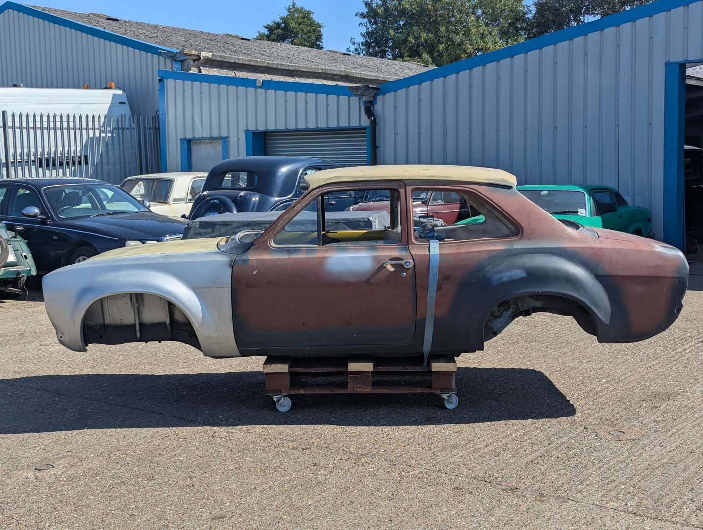 <p>1969 FORD ESCORT MK1 SHELL</p>