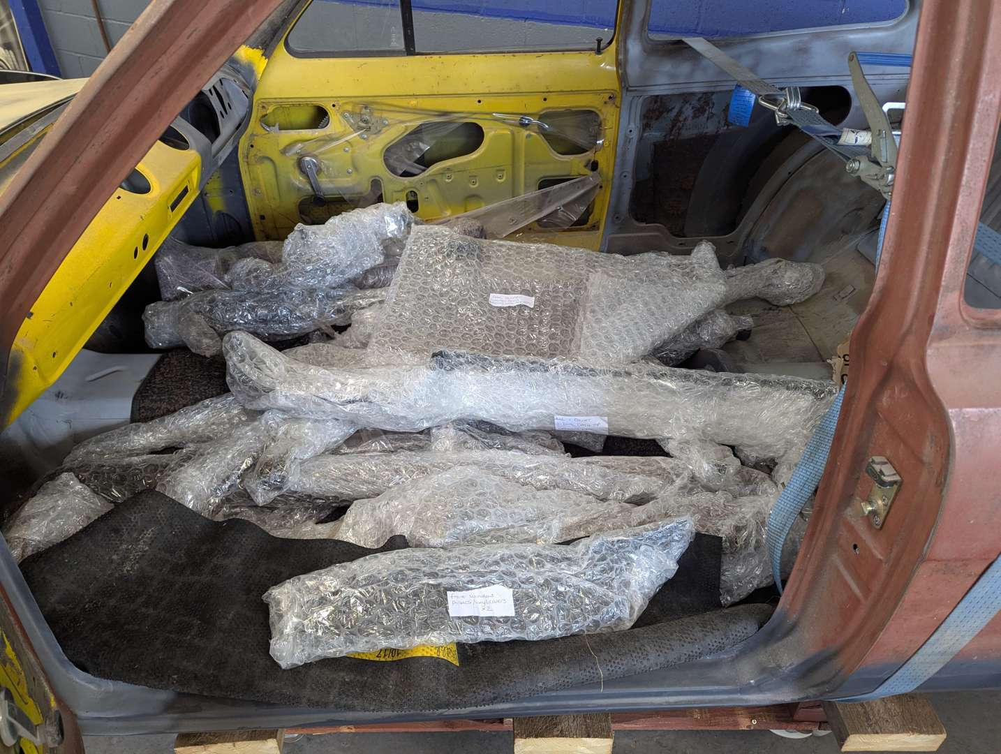 <p>1969 FORD ESCORT MK1 SHELL</p>