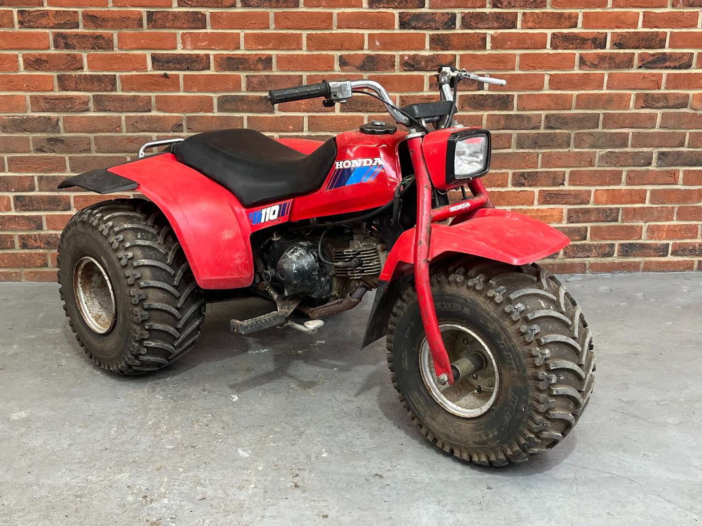 <p>1985 HONDA ATC 110 TRIKE</p>