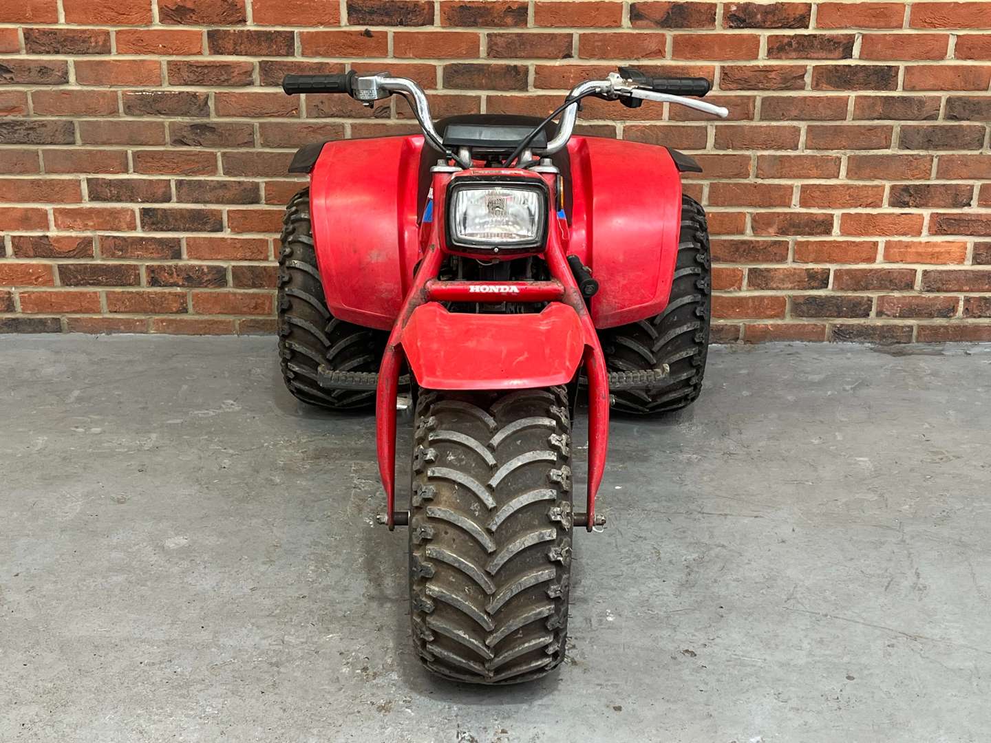 <p>1985 HONDA ATC 110 TRIKE</p>
