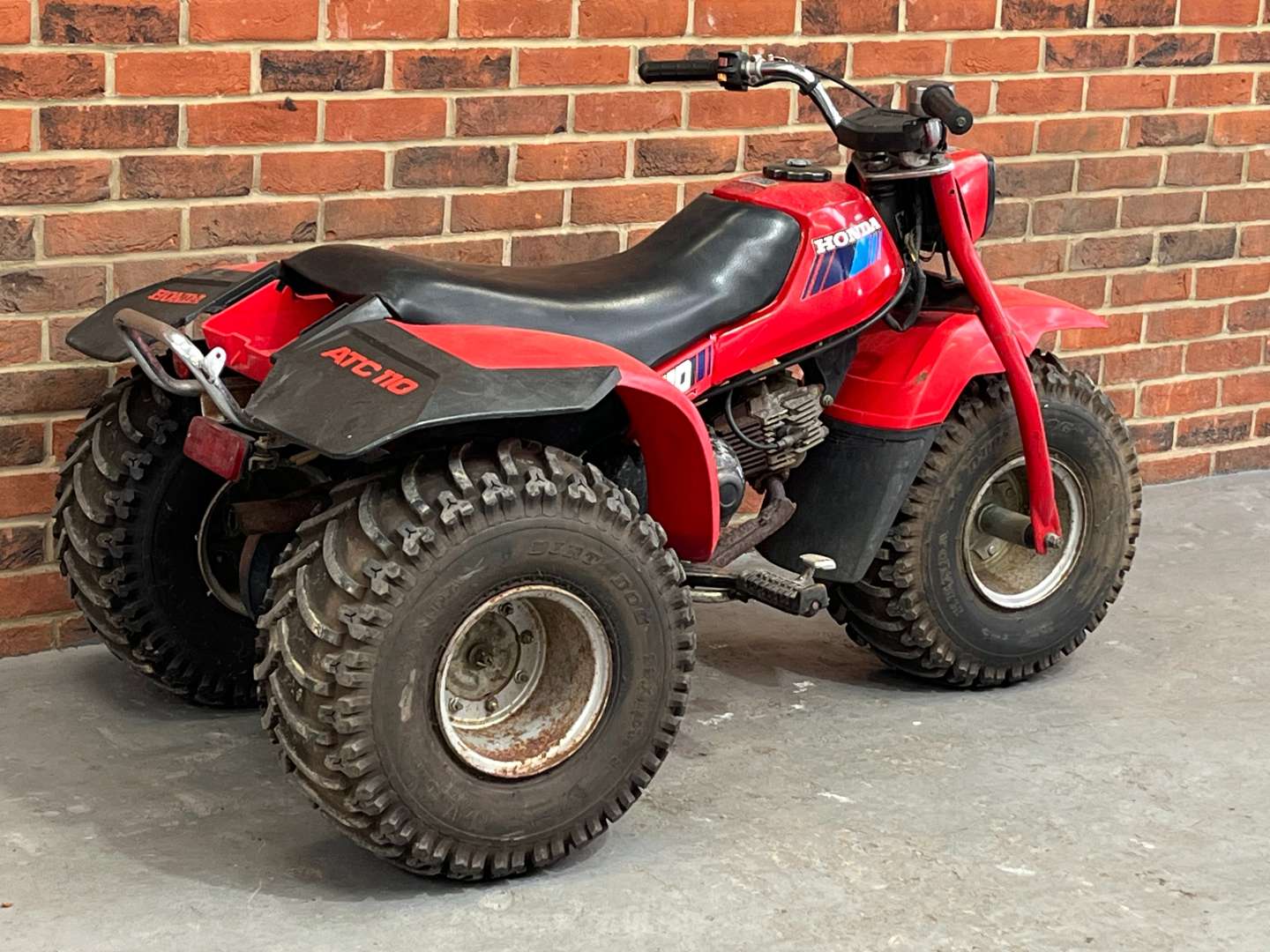 <p>1985 HONDA ATC 110 TRIKE</p>