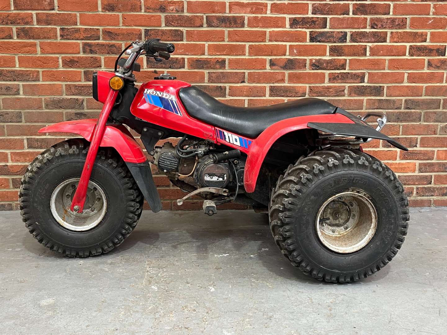 <p>1985 HONDA ATC 110 TRIKE</p>