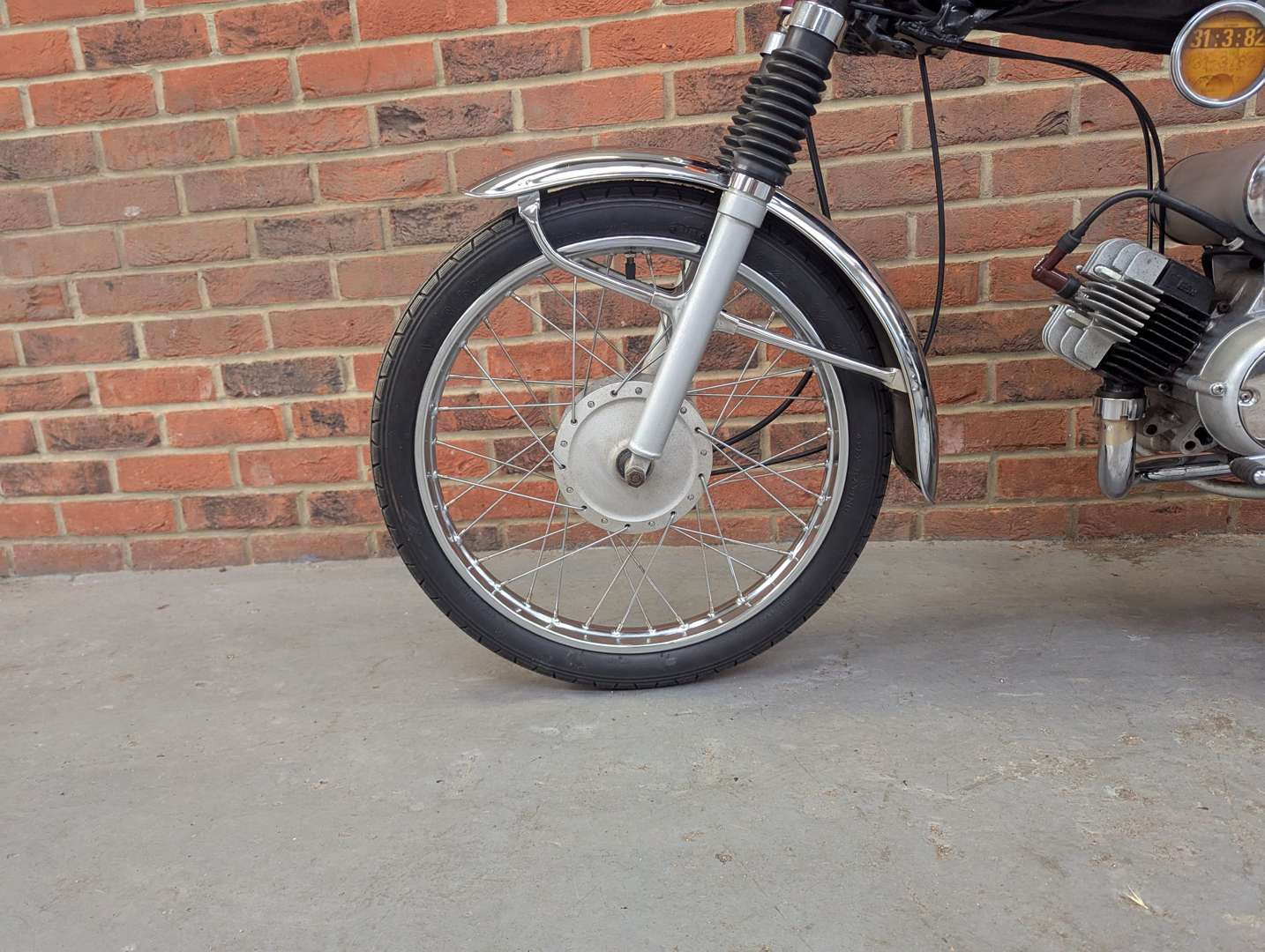 <p>1974 YAMAHA FS1E</p>