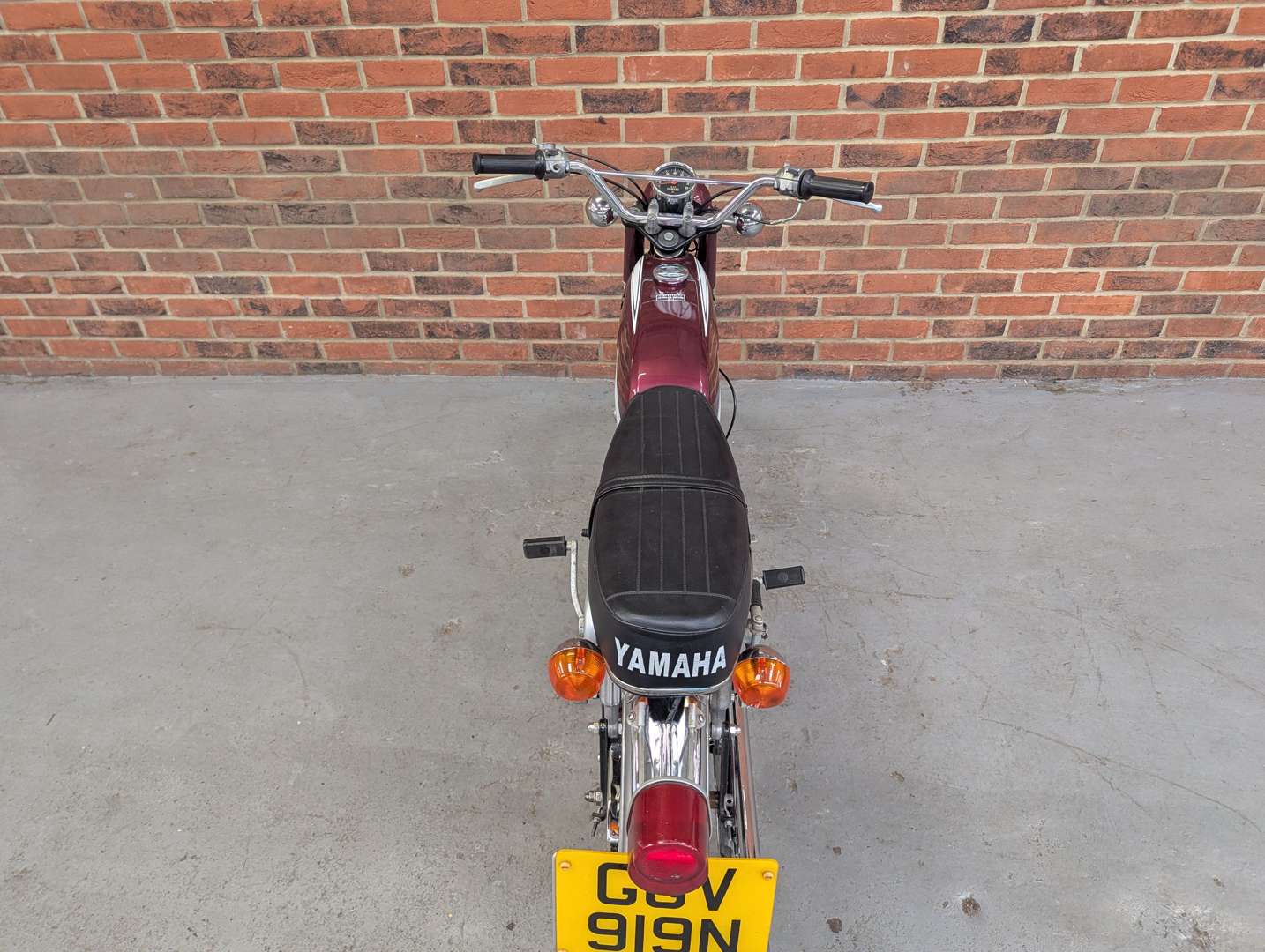 <p>1974 YAMAHA FS1E</p>