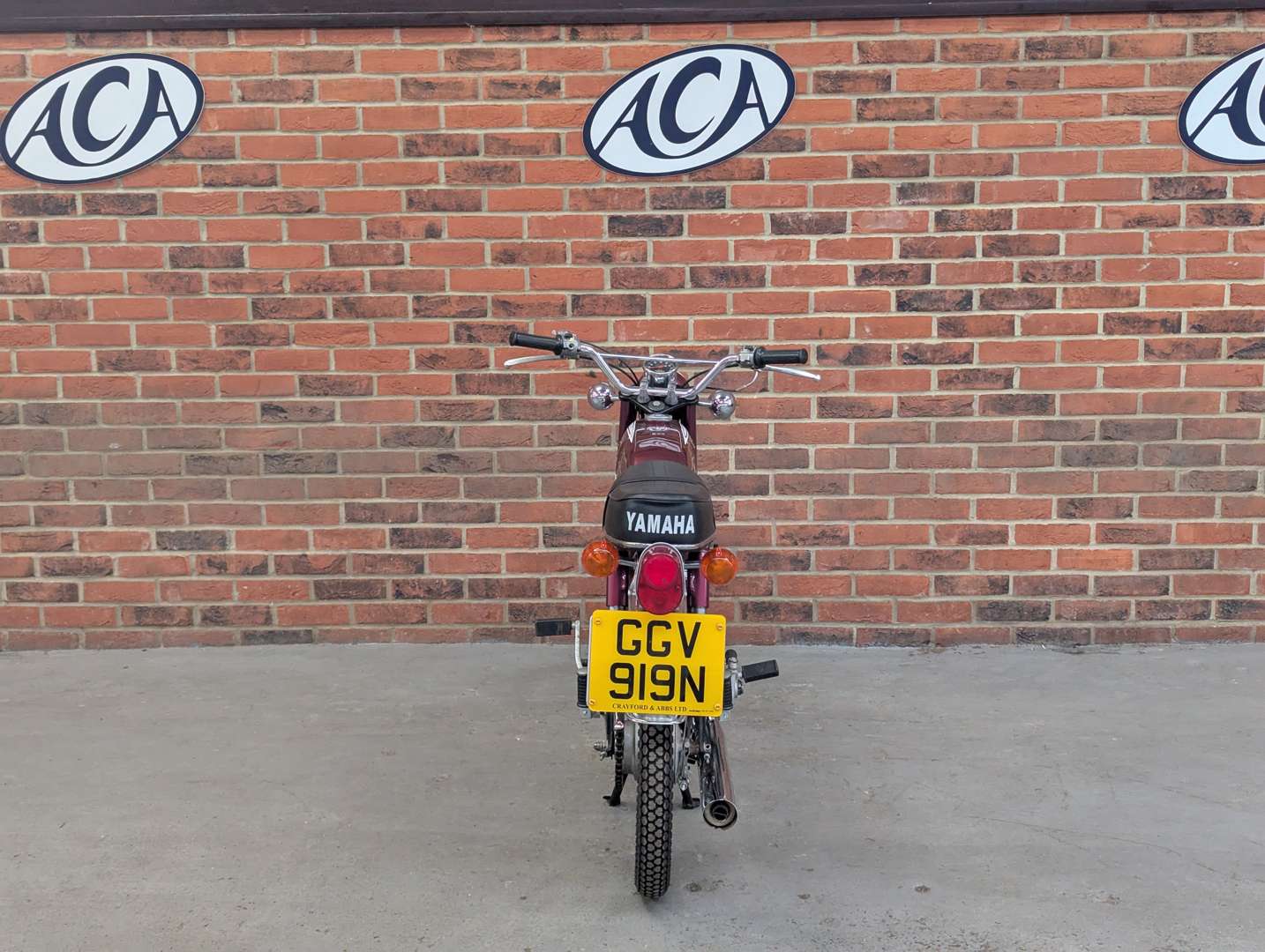 <p>1974 YAMAHA FS1E</p>