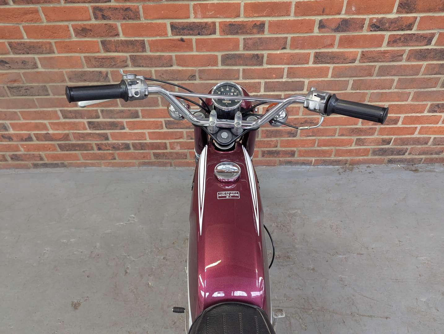 <p>1974 YAMAHA FS1E</p>