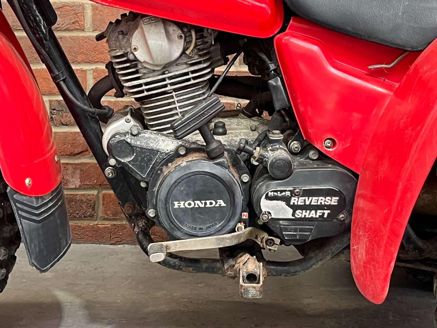 <p>1985 HONDA ATC 200 ES ‘BIG RED’ TRIKE</p>