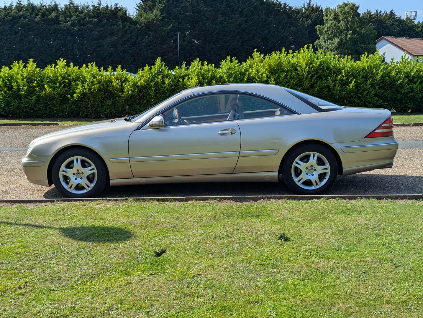 <p>2000 MERCEDES CL500 AUTO</p>