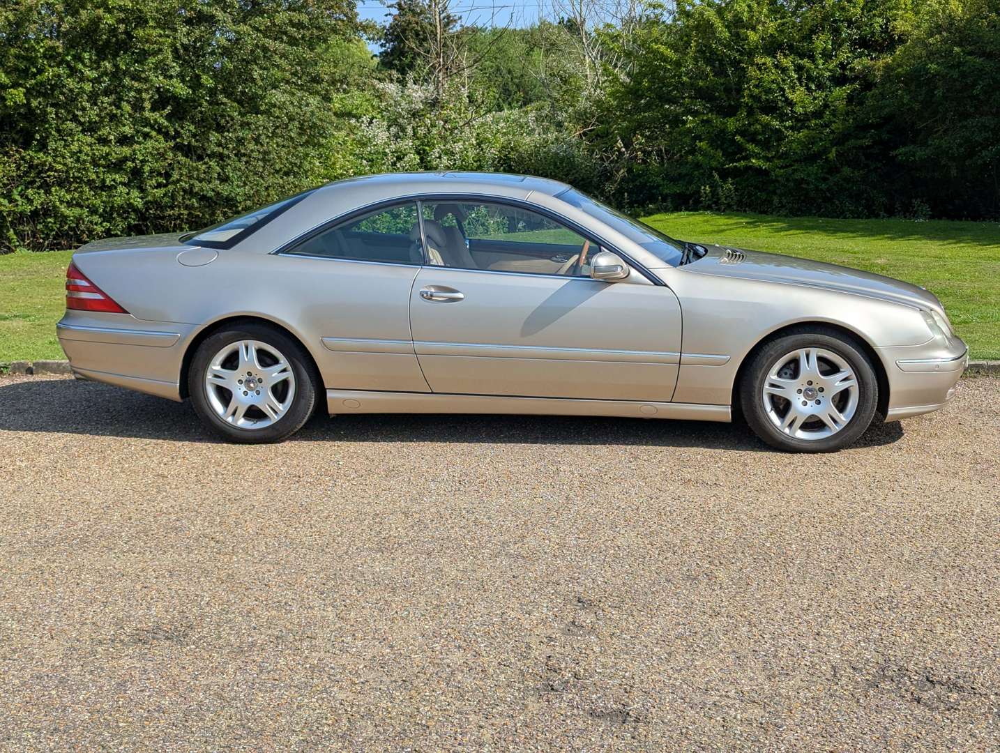 <p>2000 MERCEDES CL500 AUTO</p>