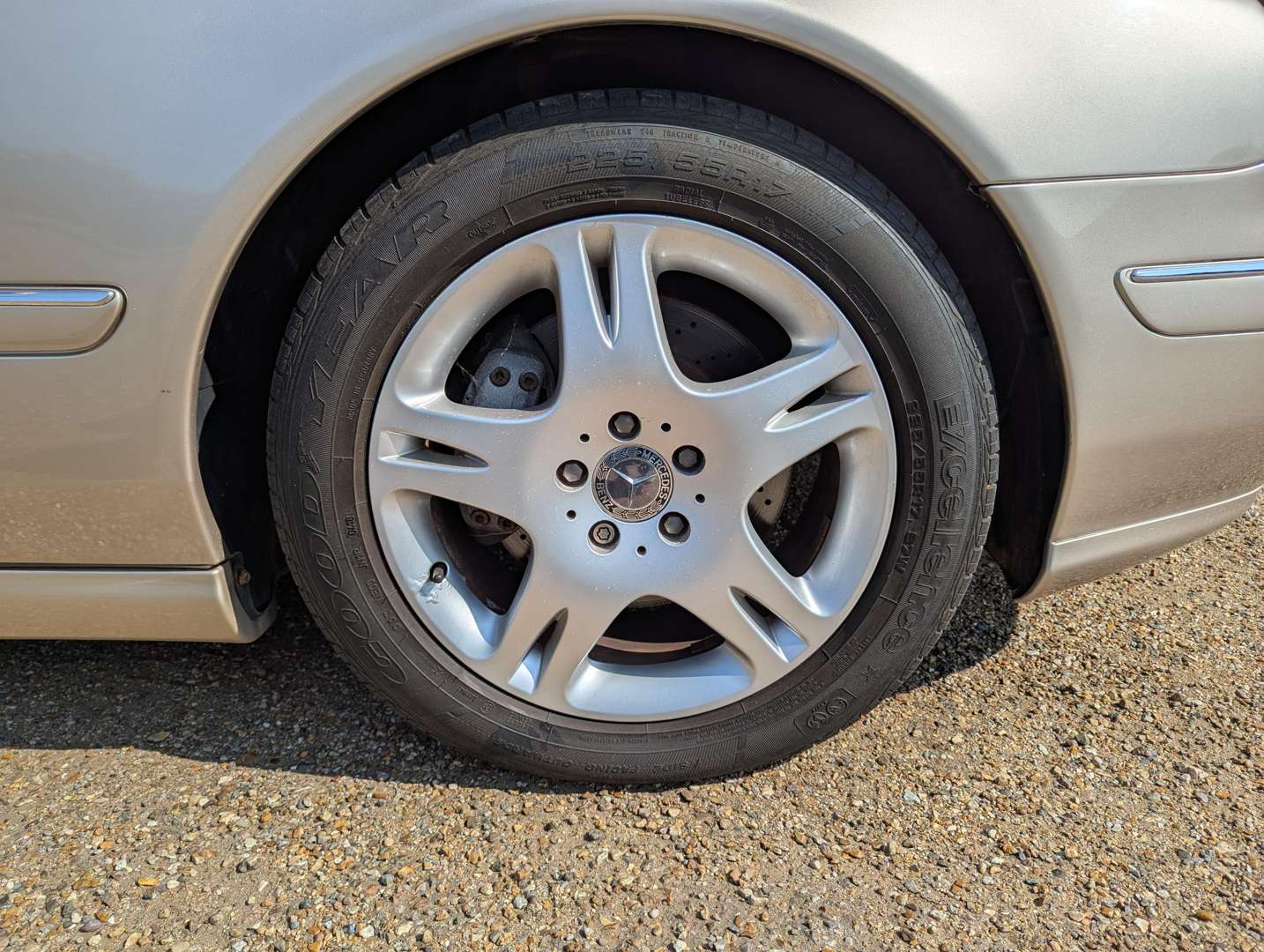 <p>2000 MERCEDES CL500 AUTO</p>