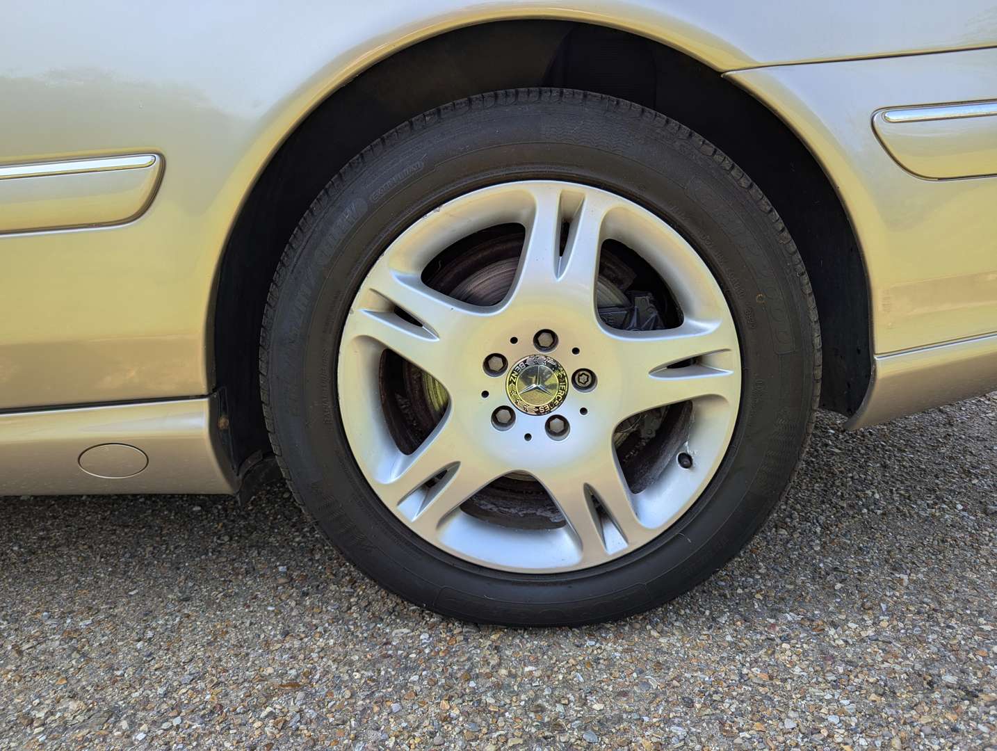 <p>2000 MERCEDES CL500 AUTO</p>