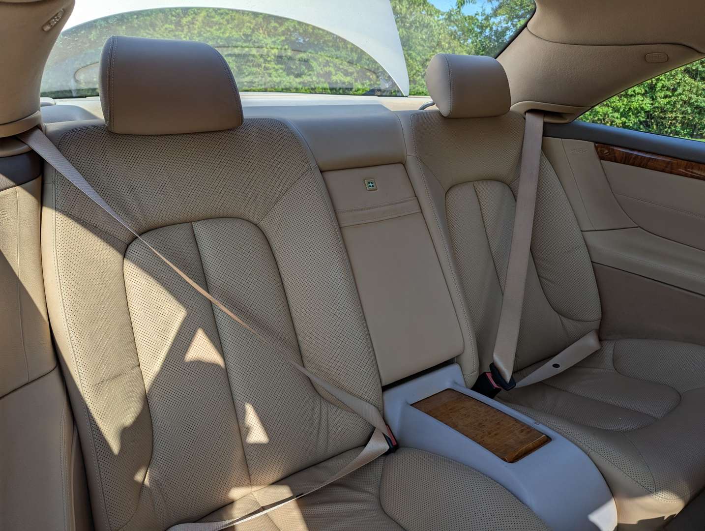 <p>2000 MERCEDES CL500 AUTO</p>