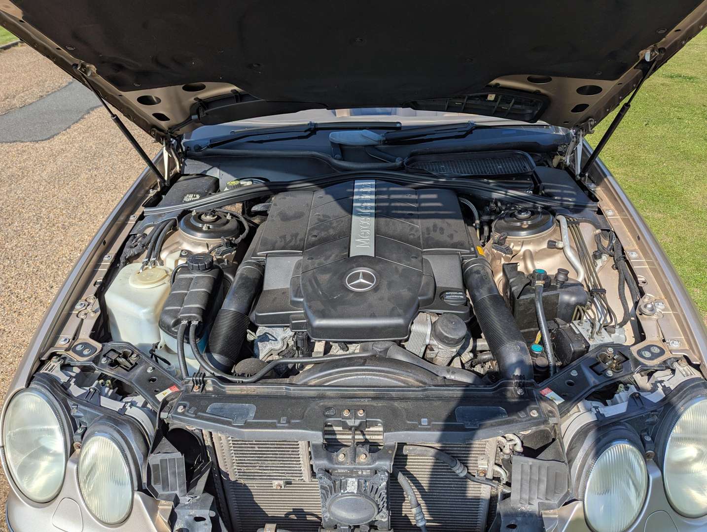 <p>2000 MERCEDES CL500 AUTO</p>