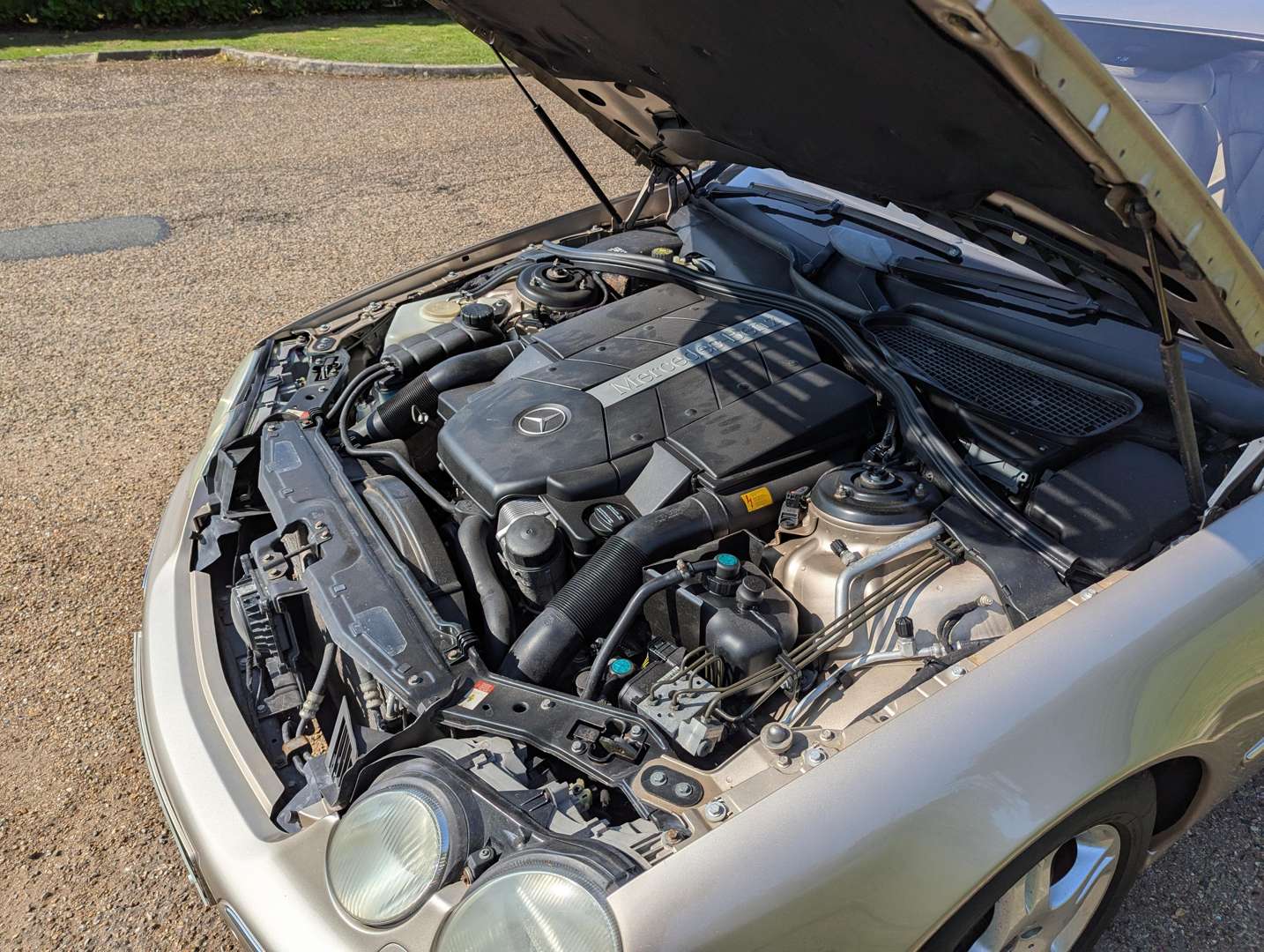 <p>2000 MERCEDES CL500 AUTO</p>